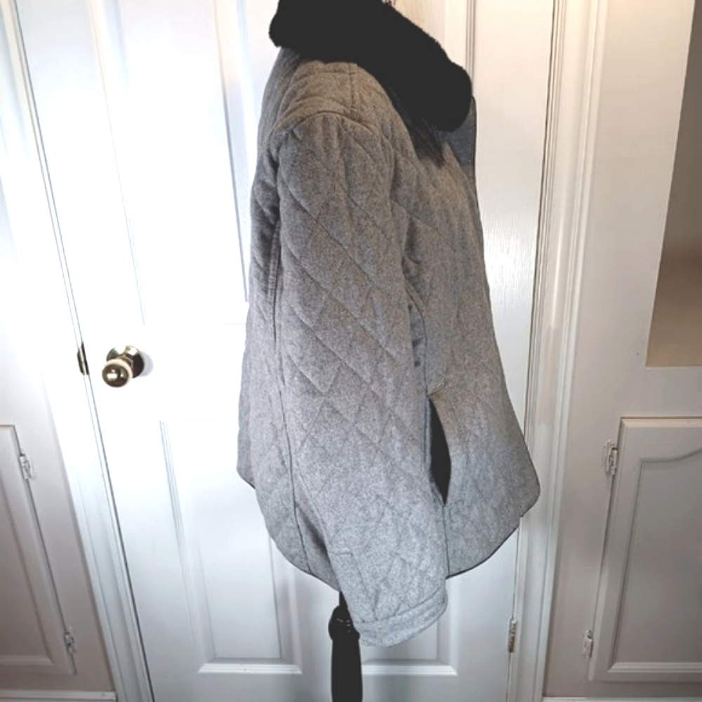 NWOT Alfred Sung Grey Wool Blend Pea Coat Quilted Black Faux Fur Collar XL - Picture 14 of 16